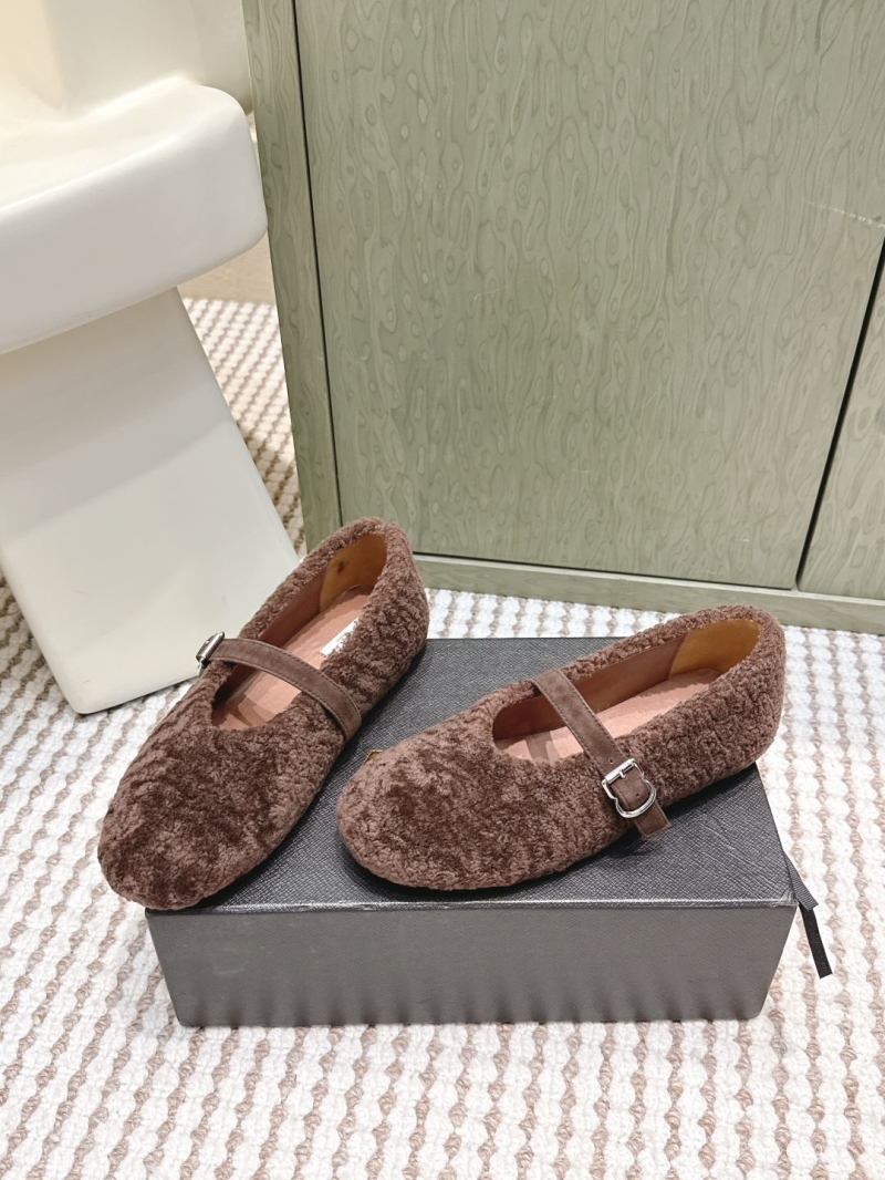 Alaia Flat Shoes